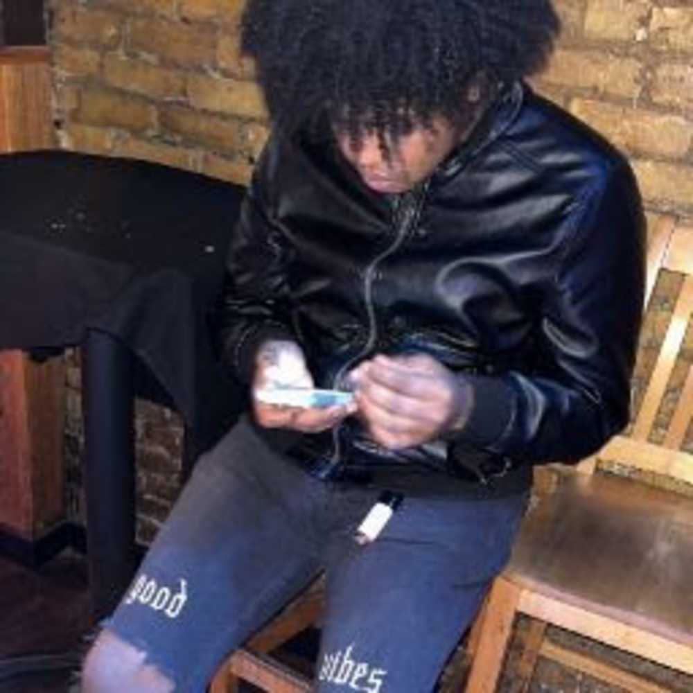 Meet your Posher, Kmafia